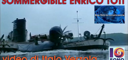 Nel 2001 il Sottomarino Enrico Toti attraversa il PO passando per Castelnovo Bariano (RO)
